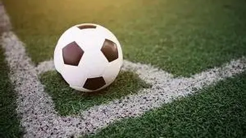 李世石“告别战”不敌人工智能，让出两子